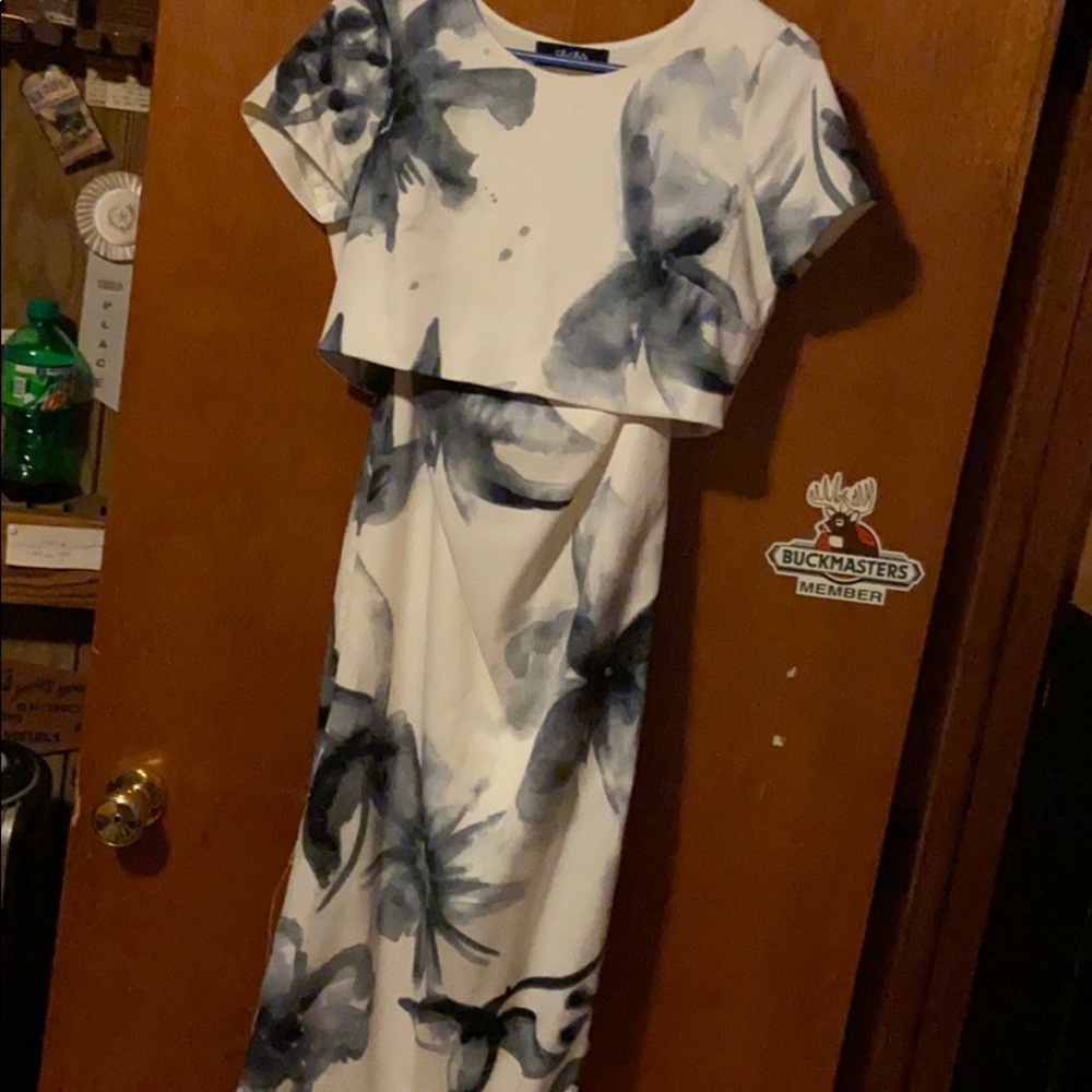Lulus two piece dress - Picture 2 of 3